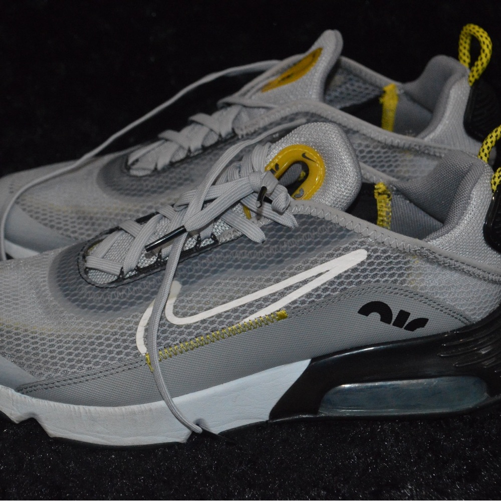 Nike Air Max 2090 GS ‘Wolf Grey’ Sneakers CJ4066-002